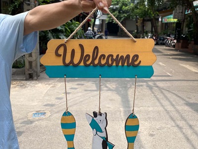 Bảng Welcome Mèo Cá PCB [Bằng gỗ - ĐK 30cm] BTC-WEL-09